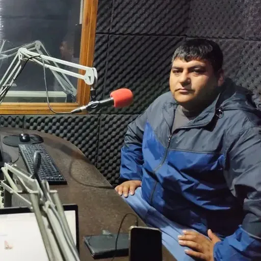 Picsart_25-04-22_07-47-11-568