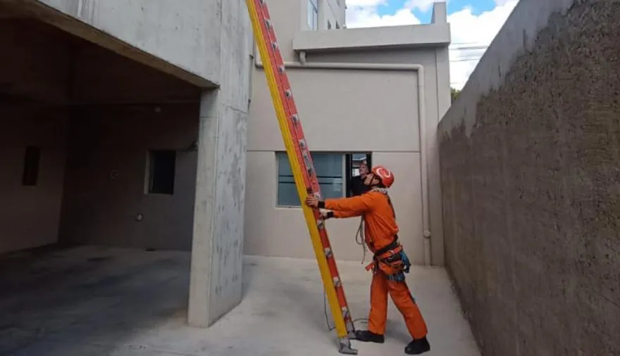 de248c9ea9f38b5377a1865523a3e90f02377cbd