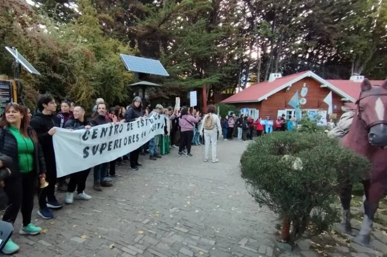 multimedia.normal.896b9deb8039b90f.bm9ybWFsLndlYnA=