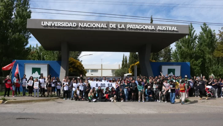 abrazo-simbolico-a-la-unpa-uaco-45-3-728x411