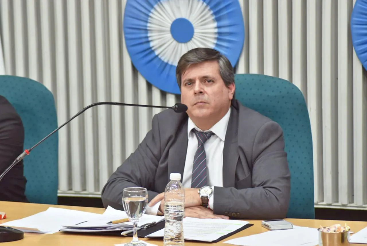 a471b388189308af9e3db96e96bb430e