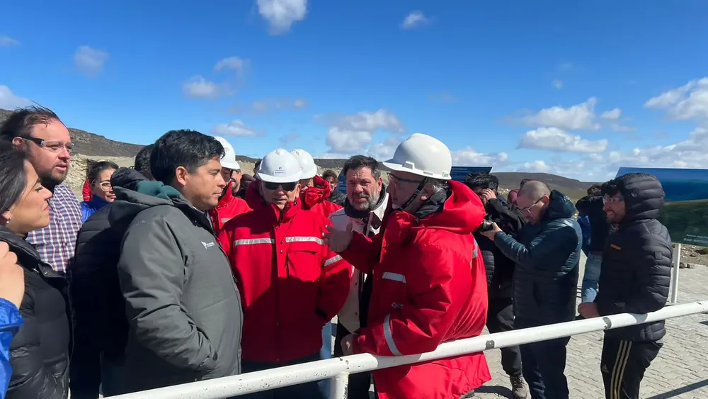 claudio-vidal-represas-d2039jd203d-3