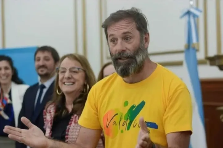 39c23c75c482b2368af43ad280848976