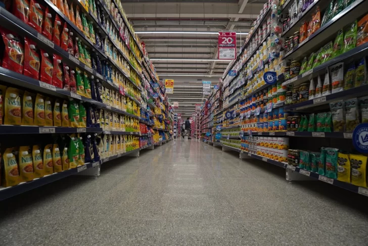 ANONIMA-SUPERMERCADO-INAUGURACION-GRASSO-2309HJ2D-9-728x486