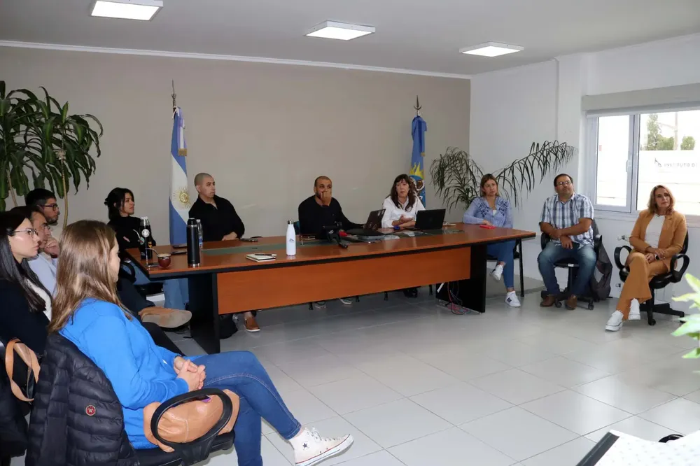 6f7502212225ca9256f56d7c0402d904