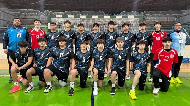 𝗟𝗢𝗦-𝗖𝗛𝗜𝗖𝗢𝗦-𝗗𝗘-𝗦𝗔𝗡𝗧𝗔-𝗖𝗥𝗨𝗭-𝗩𝗔𝗡-𝗣𝗢𝗥-𝗟𝗔-𝗩𝗜𝗖𝗧𝗢𝗥𝗜𝗔
