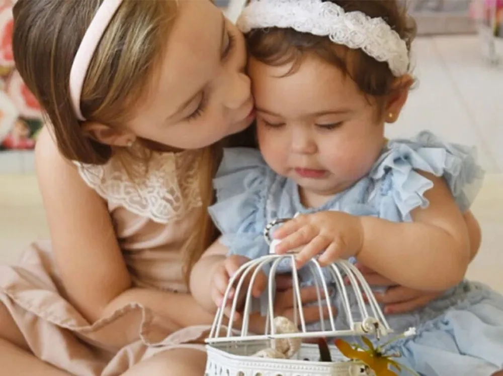 DELFINA-Y-PILAR-HECKER-DESTACADA-749x561-1