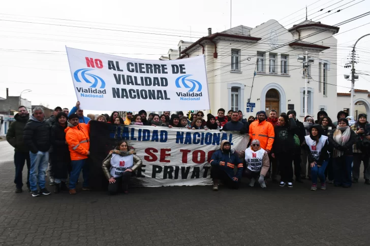 manifestacion-por-el-cierre-de-vialidad-nacional-en-rio-gallegos-728x485