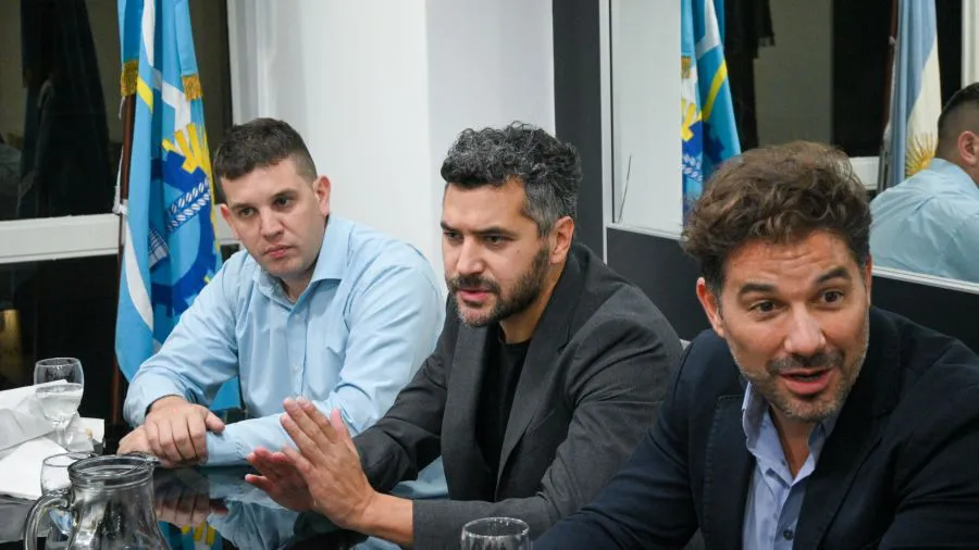 faf8e9f19fc6863b3bd6d57a10311286_XL