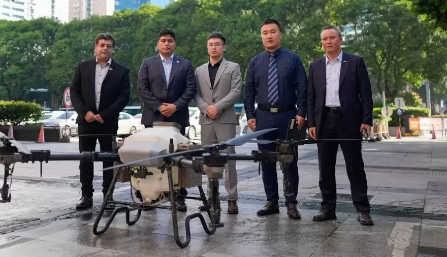 20241023152906_la-ia-como-motor-de-innovacin-y-crecimiento-para-el-futuro-de-santa-cruz-5