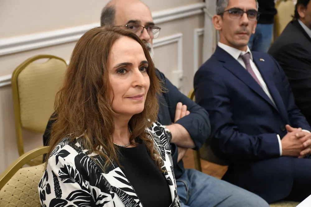 4cba1e9fcd281d6f6b88fd149b686b3c